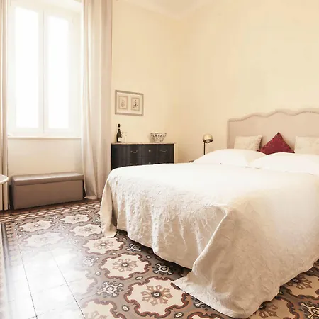 Le Flaneur - Vintage Bed & Breakfast