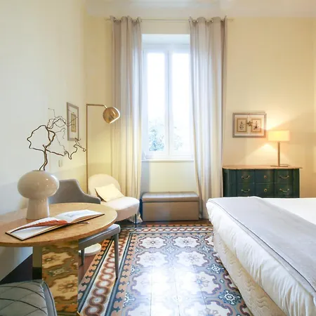 Le Flaneur - Vintage 3* Verona