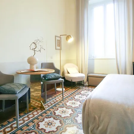 Le Flaneur - Vintage 3* Verona