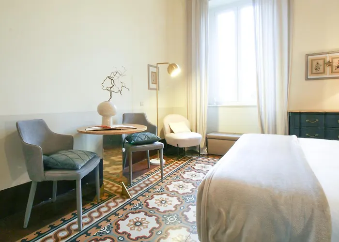 Le Flaneur - Vintage 3* Verona