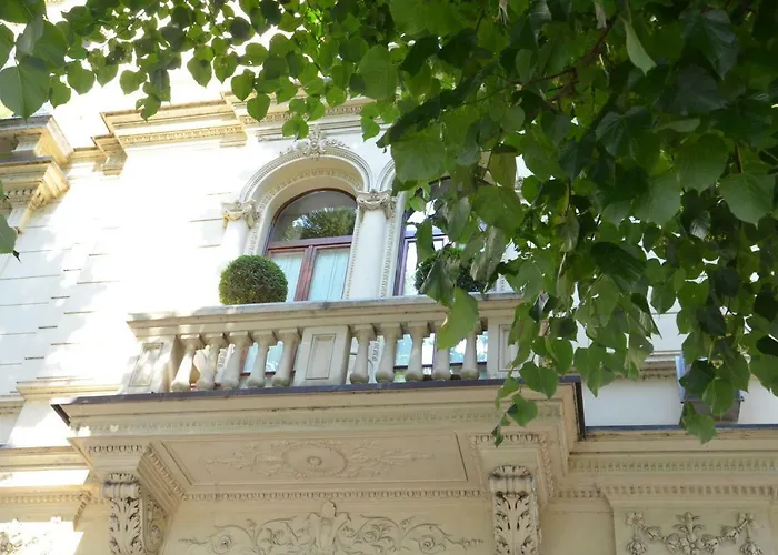 Le Flaneur - Vintage 3* Verona